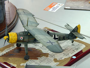 AMT 2014 - Henschel HS 126